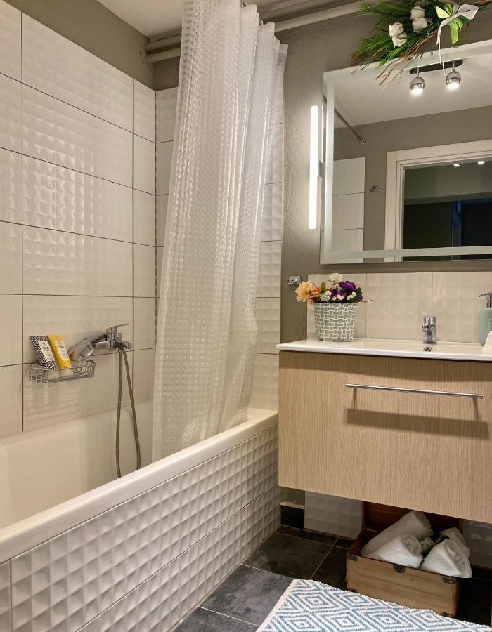 Paneon Apartments Nea Iraklitsa エクステリア 写真